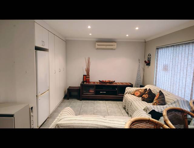 3 BEDROOM TOWNHOUSE FOR SALE IN VAALPARK